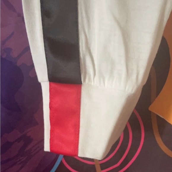 Women's 2 Piece - Picture 5 of 6